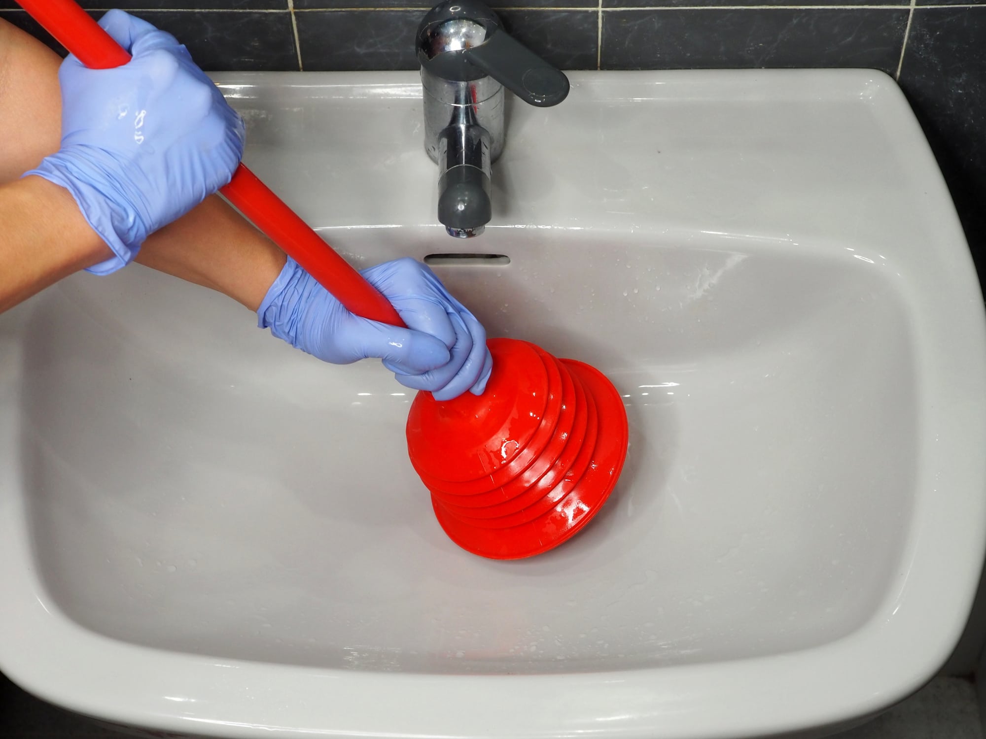 bathroom drain cleaning santa ca